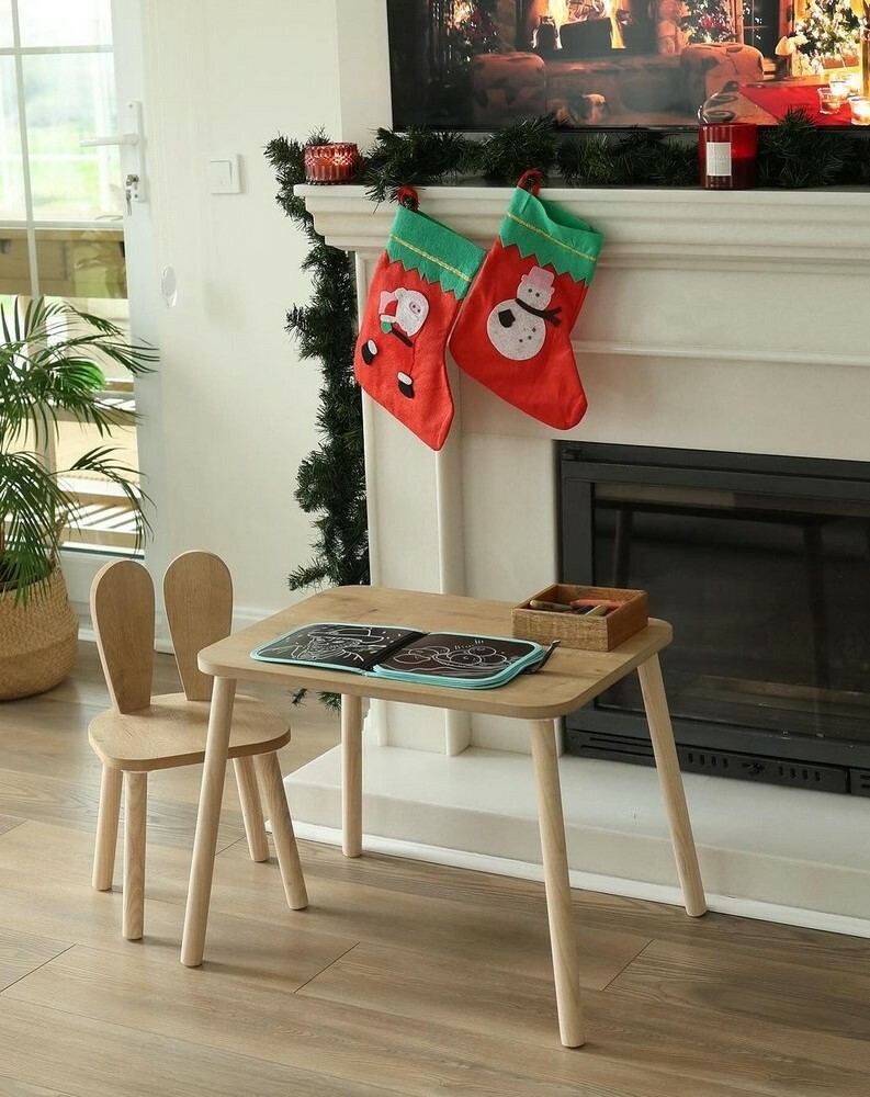 Dětská sada stolečku a židličky Bunny One Chair Set - Brown Hanah Home