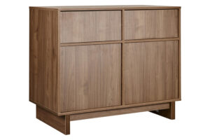 Hněd&aacute; dřevěn&aacute; přebalovac&iacute; komoda Quax Kyo